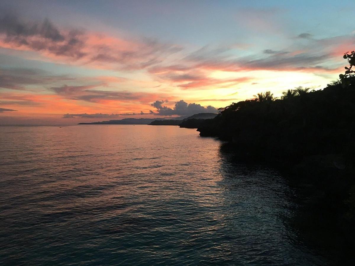 Anda Poseidon'S Beach Resort エクステリア 写真